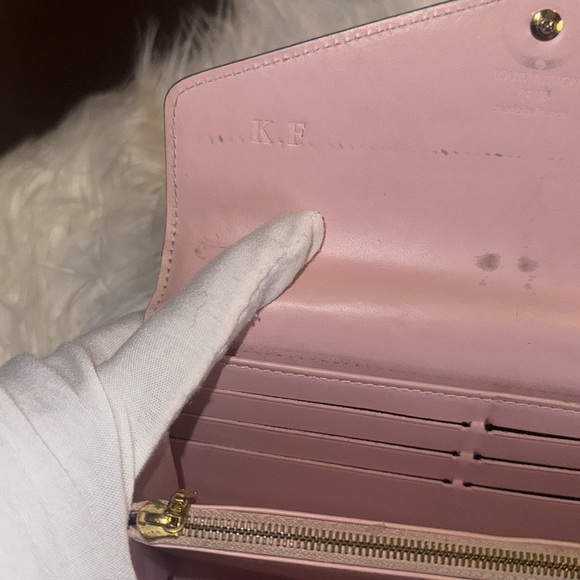 Louis Vuitton Vernis Sarah Compact Wallet Rose Ballerine GUC - Picture 8 of 16